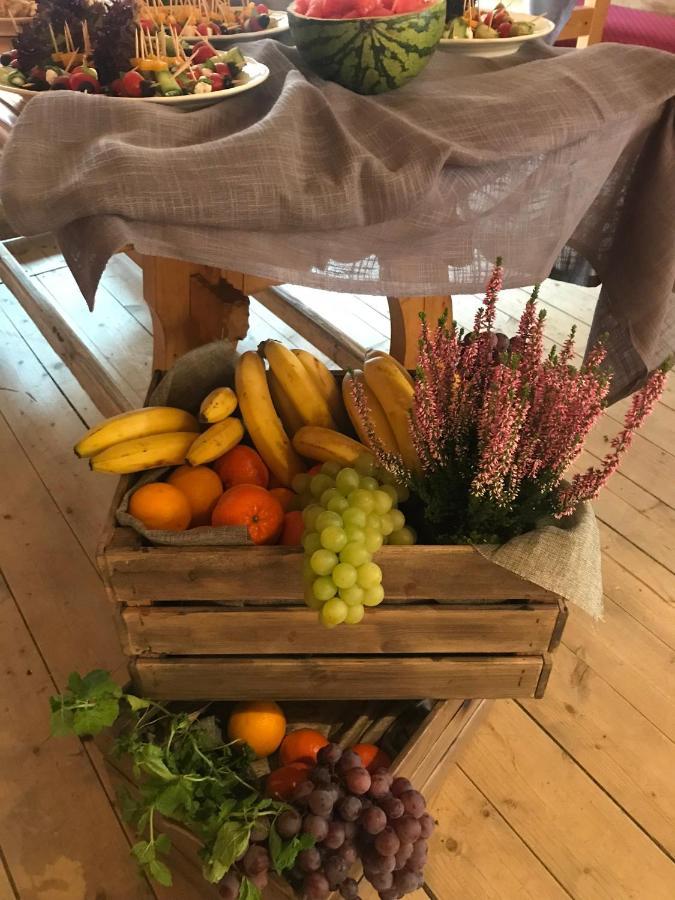 Zajazd Bialczanski Dom Wypoczynkowy Restauracja Białka Esterno foto