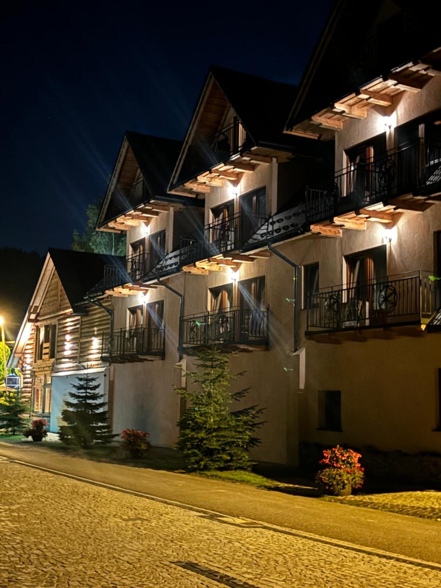 Zajazd Bialczanski Dom Wypoczynkowy Restauracja Białka Esterno foto