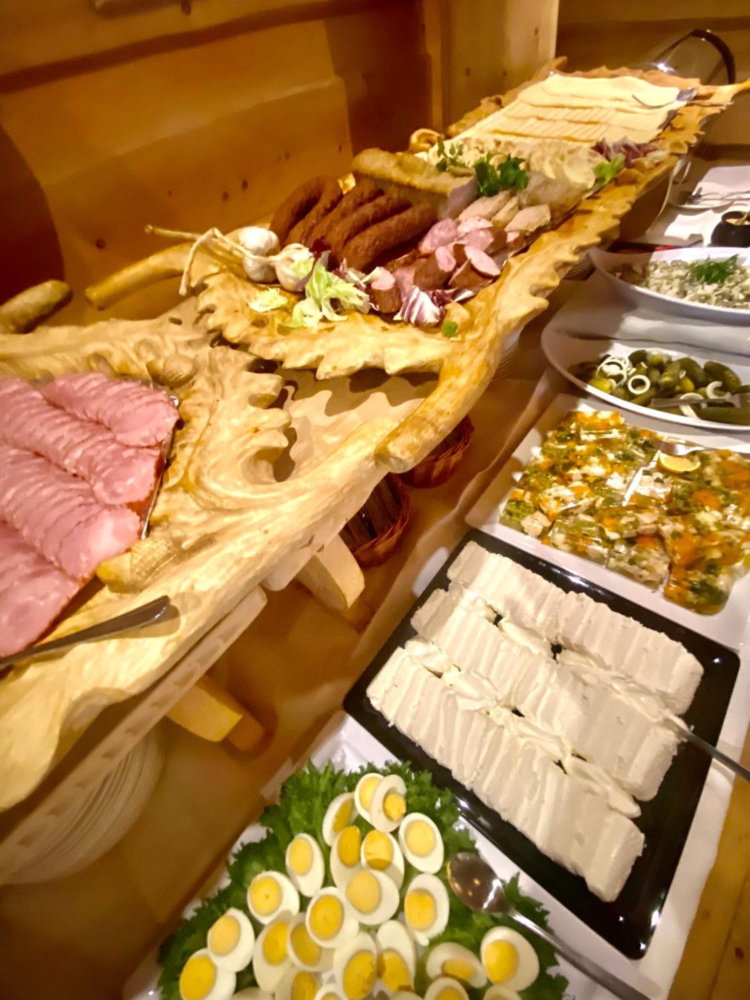 Zajazd Bialczanski Dom Wypoczynkowy Restauracja Białka Esterno foto
