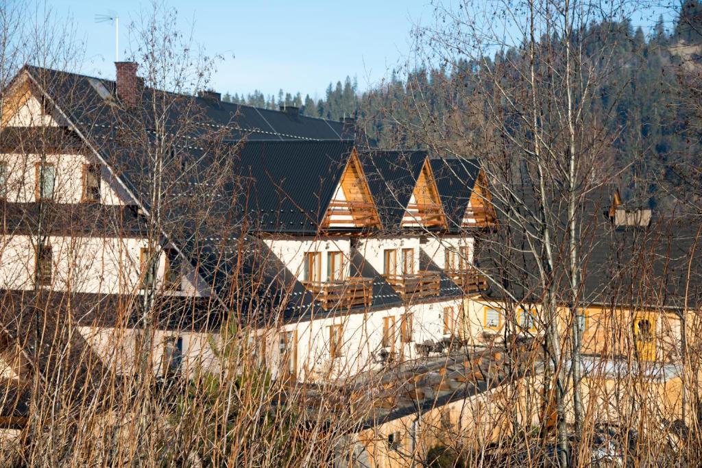 Zajazd Bialczanski Dom Wypoczynkowy Restauracja Białka Esterno foto